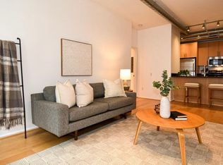 3800 Langston Blvd UNIT 303, Arlington, VA 22207