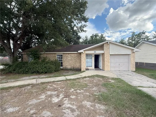 1918 Hempstead Dr, Slidell, LA 70461