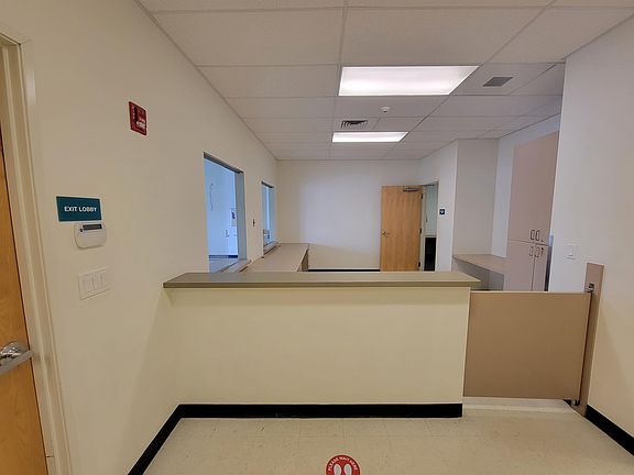 3rd image of 3514 Broadway #3514