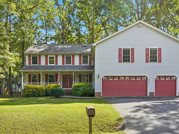 5216 Calvert Ct, Fredericksburg, VA 22407