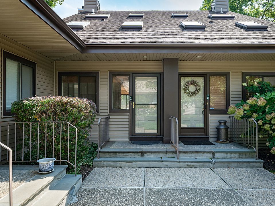 1st image of 2437 Bedford Street #F20