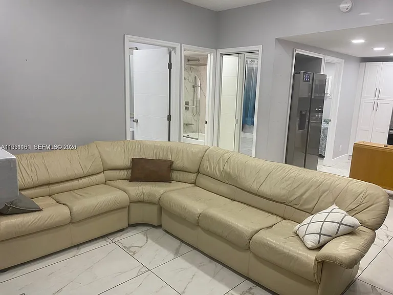 2242 Polk St #2 — Photo 38