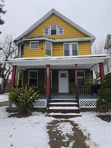 1264 E 111th St Photo 1