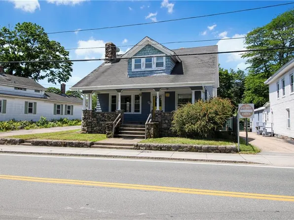 27 Beach St, Westerly, RI 02891