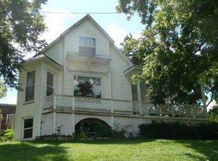 436 E 3rd St, Milan, MO 63556