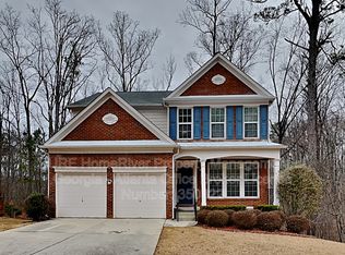 724 Friars Head Dr, Suwanee, GA 30024