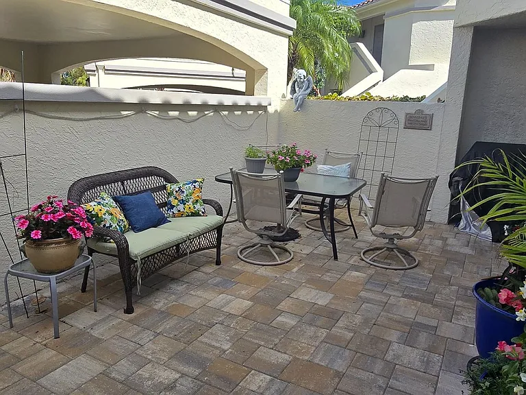 9595 Halyards Ct #11 — Photo 20