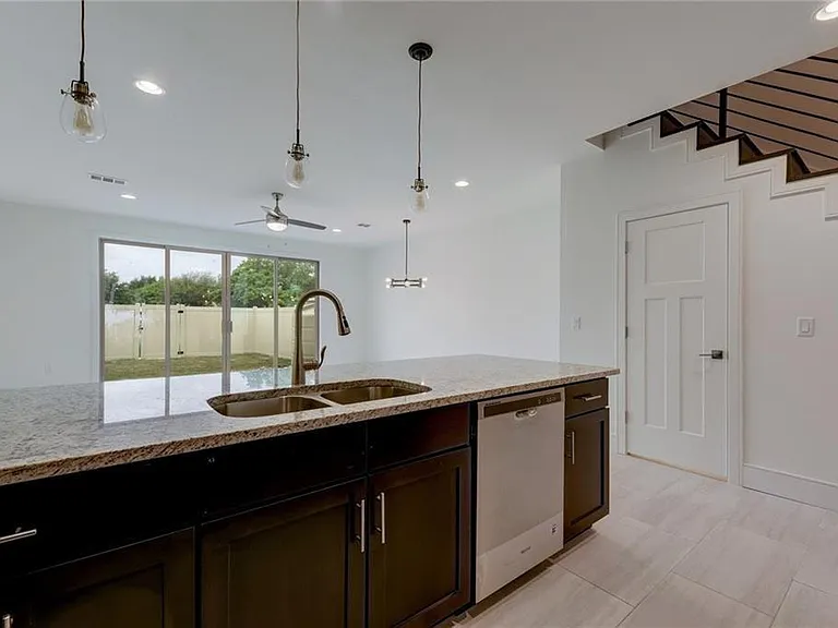 402 Conservation Dr #20 — Photo 13