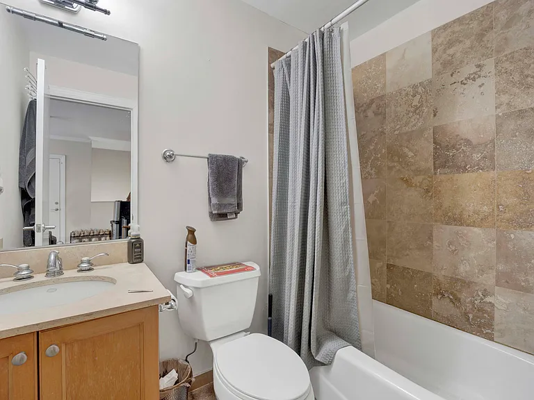 1149 W Cornelia Ave #1 — Photo 18