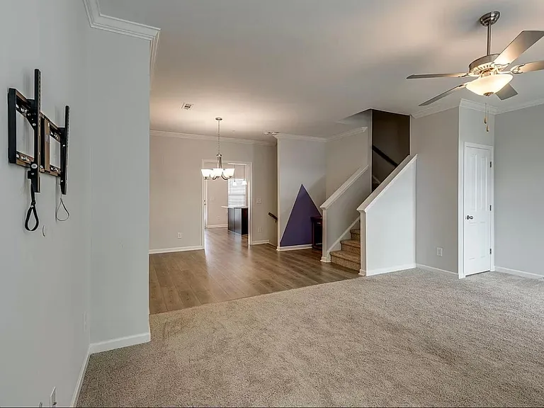 204 Kinsale Dr — Photo 21