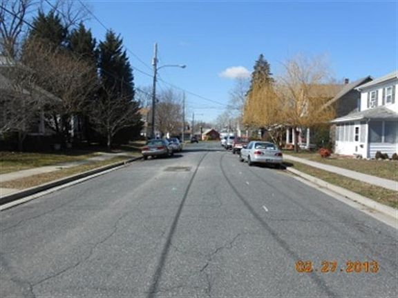3rd image of 615 South St