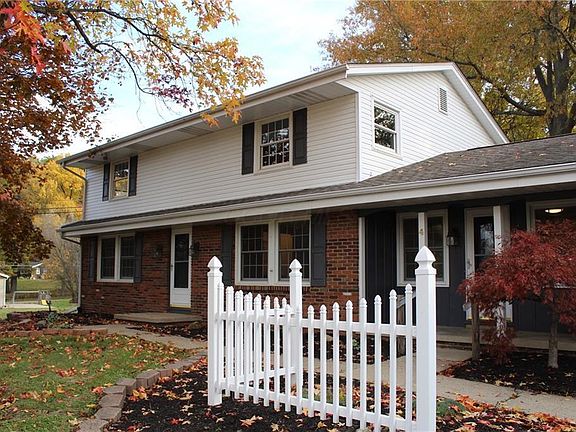 2nd image of 4 Craig Dr