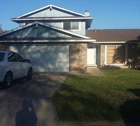 2nd image of 1014 Mercer Dr