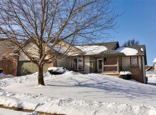 3700 SW 35th St, Des Moines, IA 50321