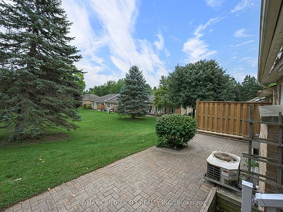 2nd image of 1241 Hamilton Rd #53