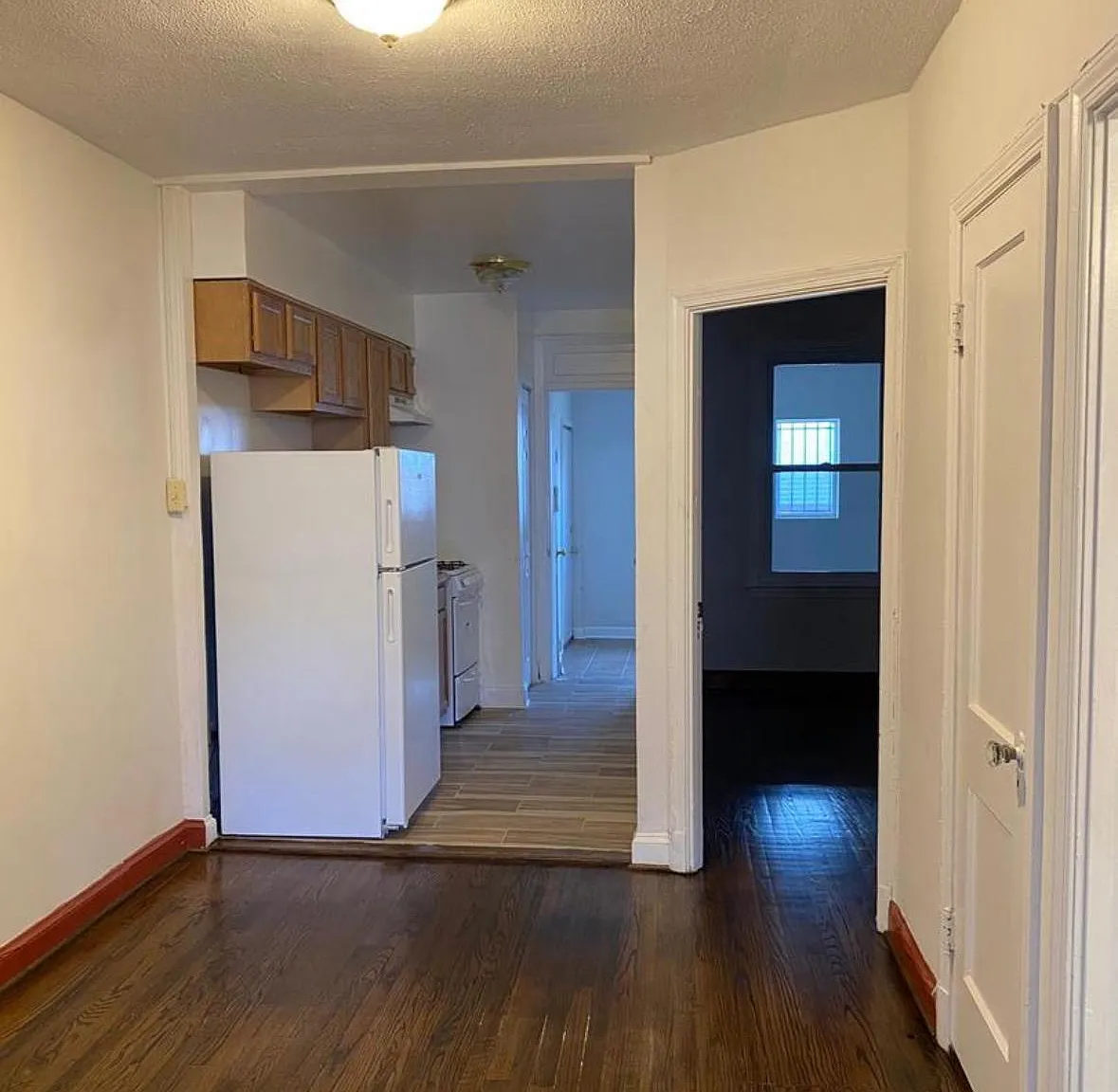 1613 18th St SE — Photo 4
