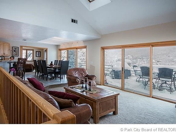 2nd image of 7555 N Tall Oaks Dr