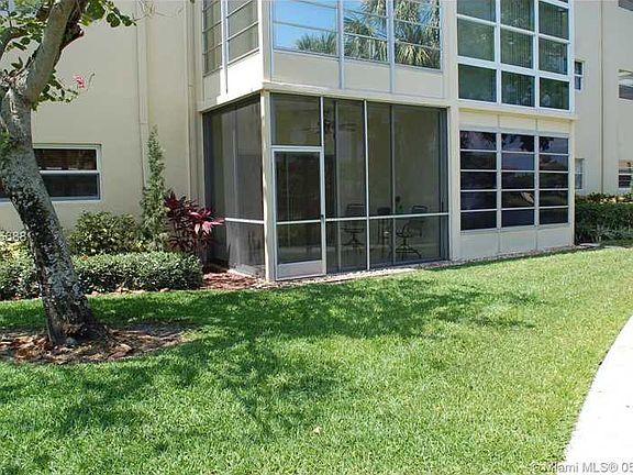 4th image of 5103 NW 35th St APT 412