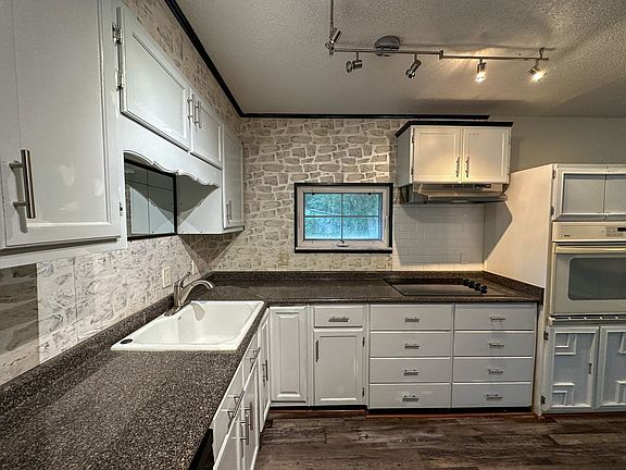 5th image of 4406 Nora Ave