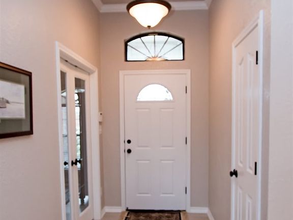 Enter to Elegance