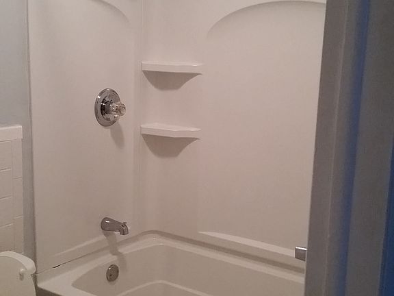 4th image of 120 S Kingston Dr APT 50