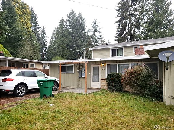 3rd image of 1242 NE 130th St