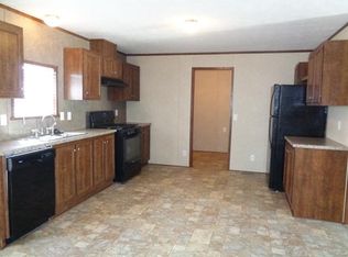 158 Constitution Cir, Potterville, MI 48876