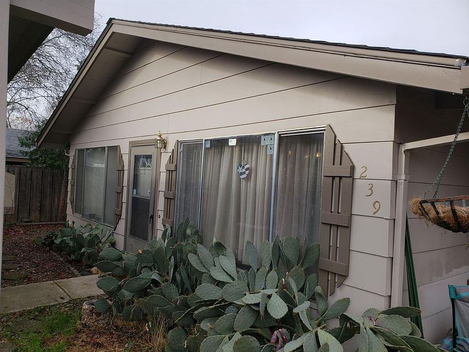 1st image of 239 De Barr Ave