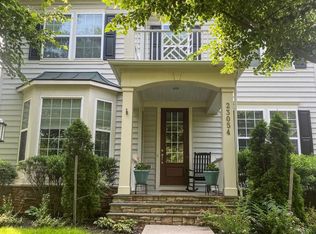 23054 Bronstein Ln, Ashburn, VA 20148
