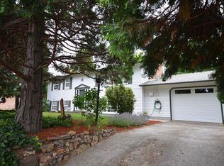 2018 W 10th St, The Dalles, OR