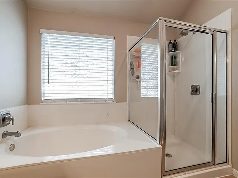 1203 Calistoga Dr — Photo 14