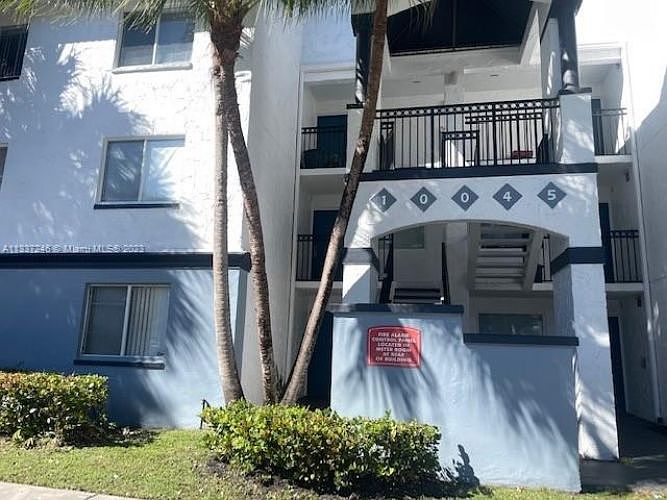 1st image of 10045 NW 46th St #1052