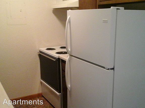4th image of 218 21st St NW APT 24