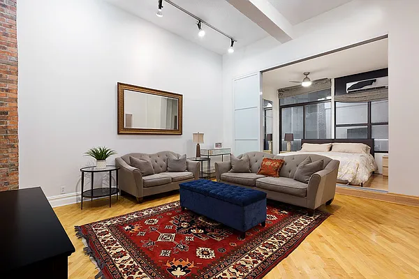 Sold by Compass | media 2