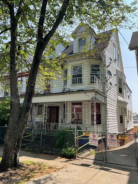 1st image of 717 Clifton Ave