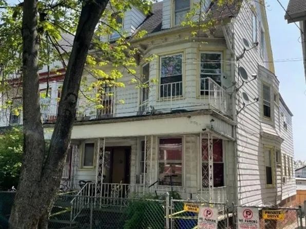 717 Clifton Ave, Newark City, NJ 07104