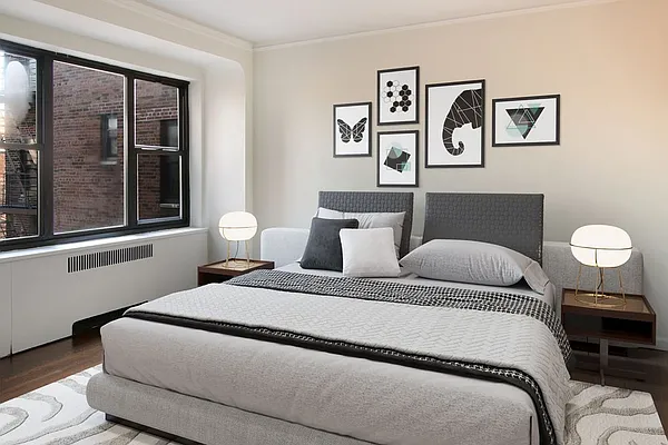 Rented by Stonehenge NYC LLC | media 13