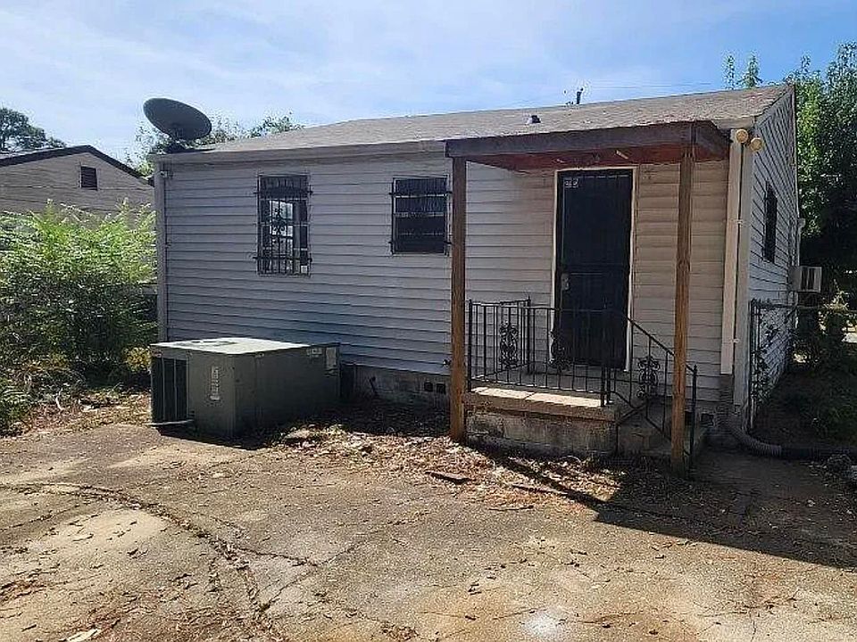 2nd image of 601 19th St SW