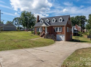201 Cleveland Ave, Kings Mountain, NC 28086