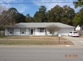 5405 Hibiscus Rd, Pensacola, FL 32504