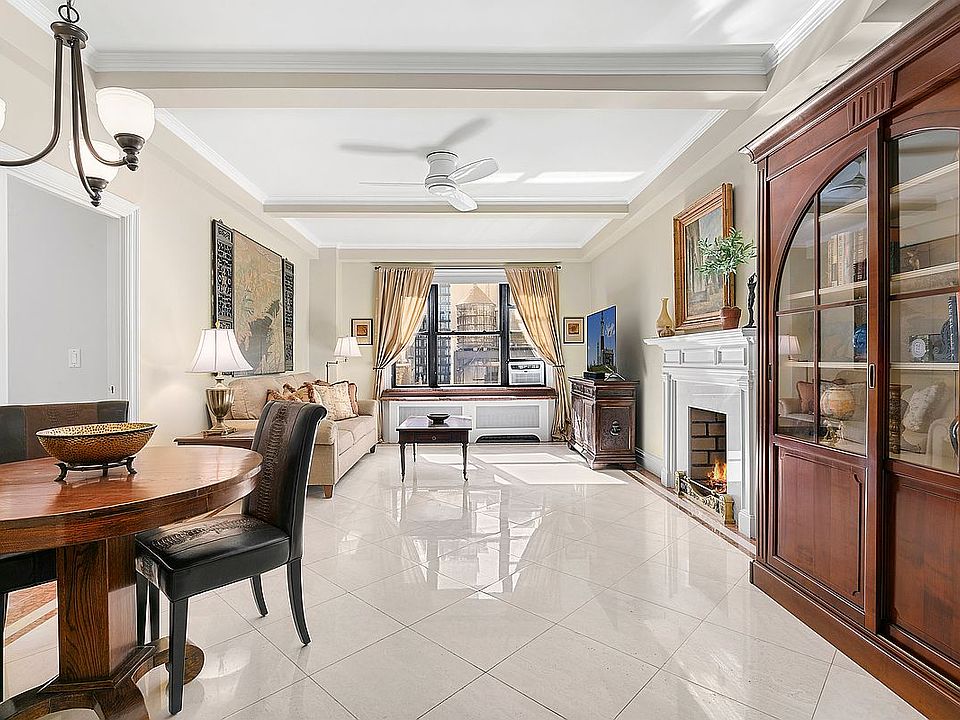 1st image of 128 Central Park S #11D