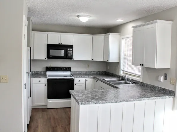 505 W Central Ave APT B, Belgrade, MT 59714