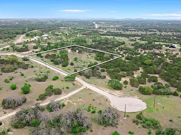 4th image of 107 Estates Dr