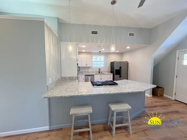 315 Reynolds Ave — Photo 6
