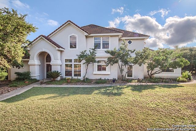 1st image of 8411 Fairway Point Dr