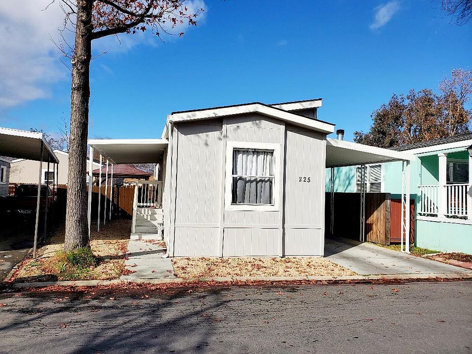 1st image of 225 El Bosque St #225
