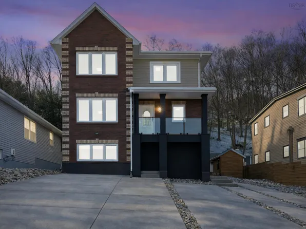 8 & 10 Sailboat Ln, Halifax, NS B3P 0B9