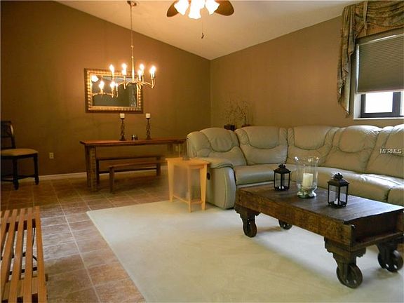 4th image of 595 S Sandlake Ct