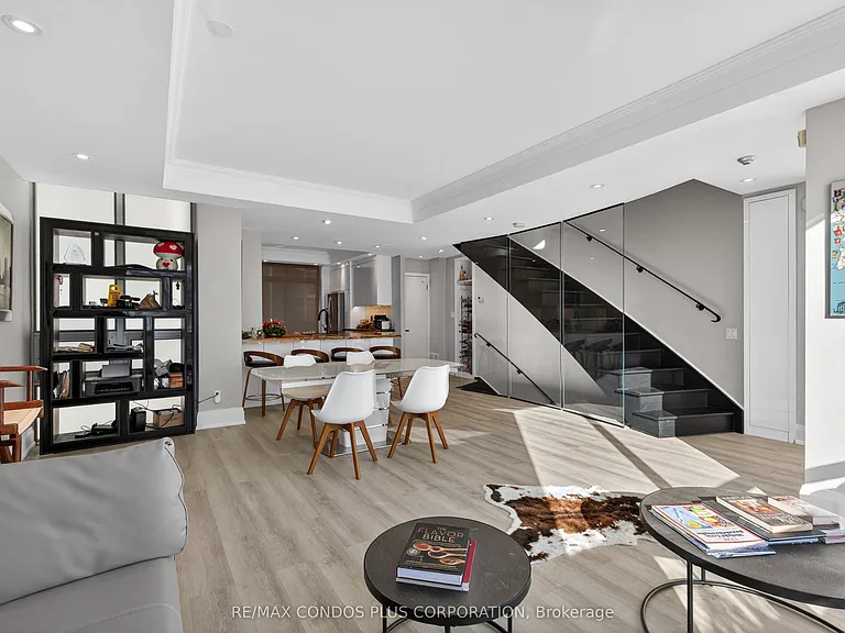 5 Marine Parade Dr #Townhouse 125 — Photo 7