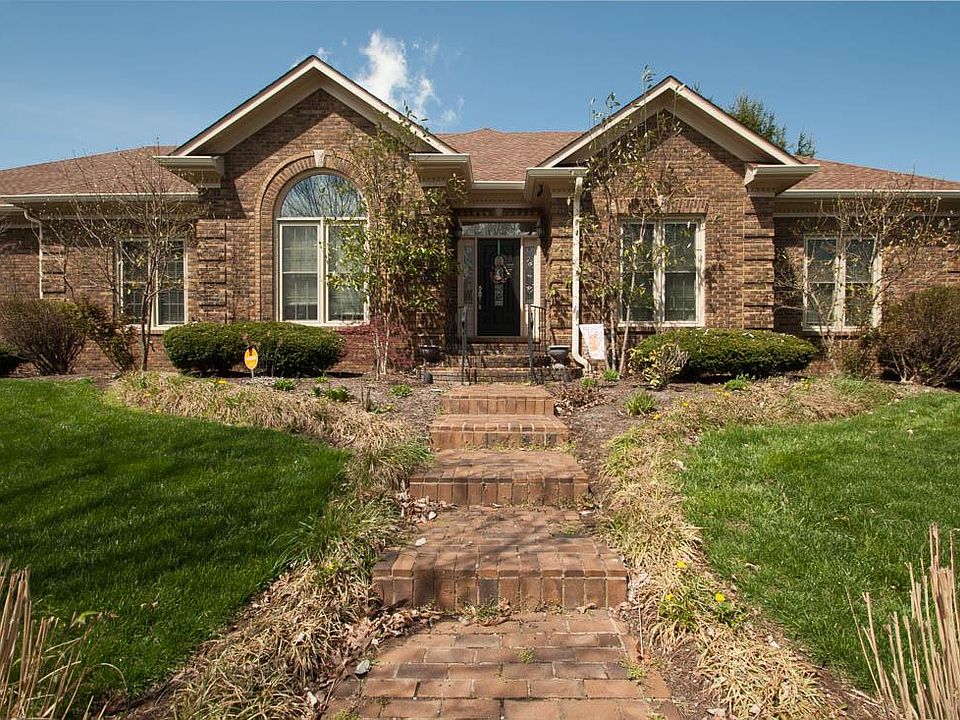 1st image of 3920 Peppertree Dr